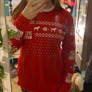 victoria’s secret pink christmas t-shirt